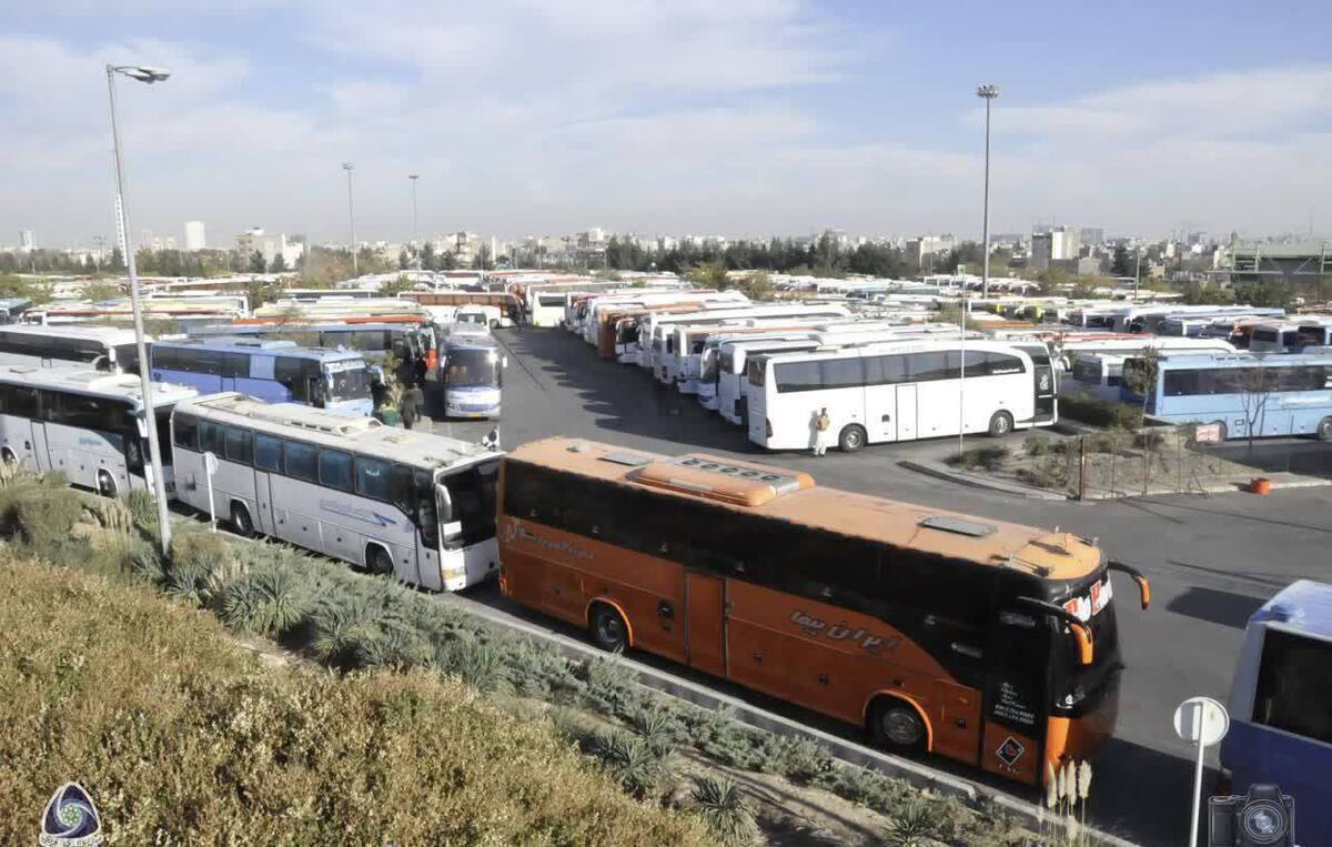 مدیرعامل سازمان پایانه‌های مسافربری شهرداری مشهد گفت: در ۷ ماهه سال جاری بیش از ۱۵ میلیون و ۲۱۰ هزار و ۲۸۳ مسافر از طریق پایانه‌های مسافربری مشهد جابجا شده‌اند.