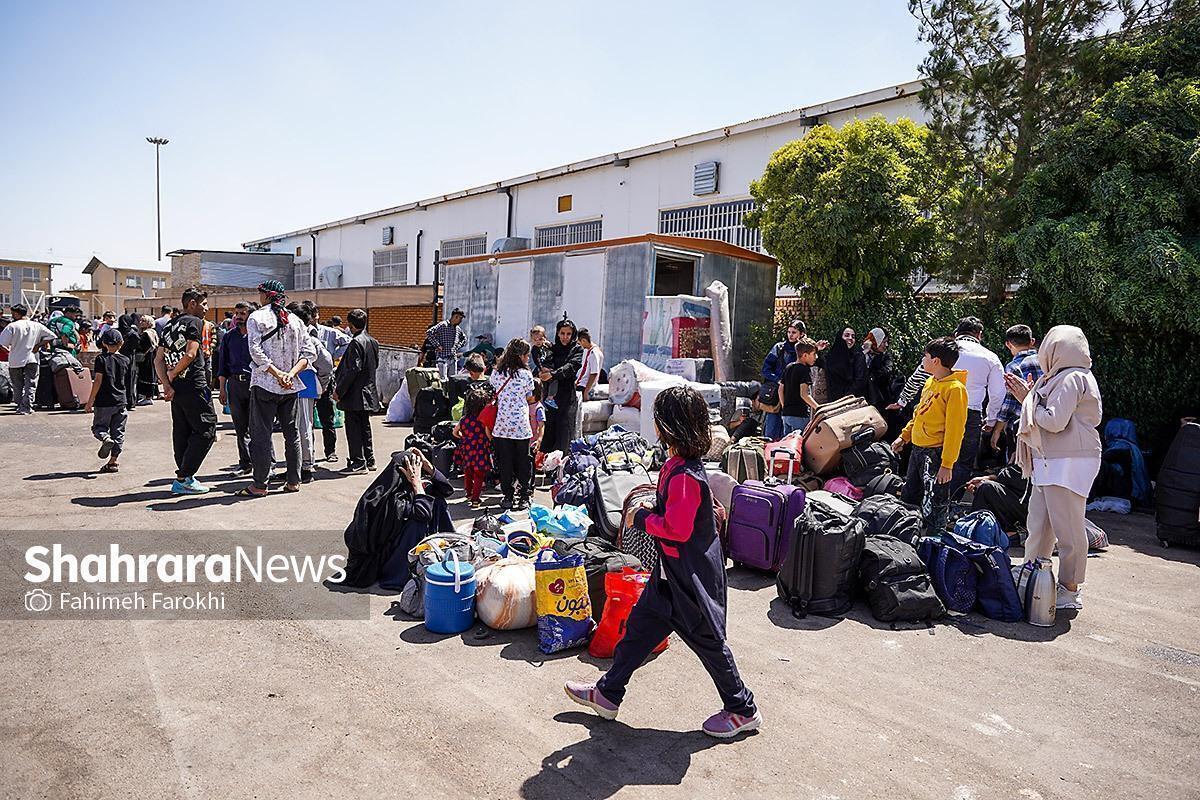 طالبان گروه‌هایی را برای حل مشکلات هویتی مهاجرین به ایران اعزام کرد