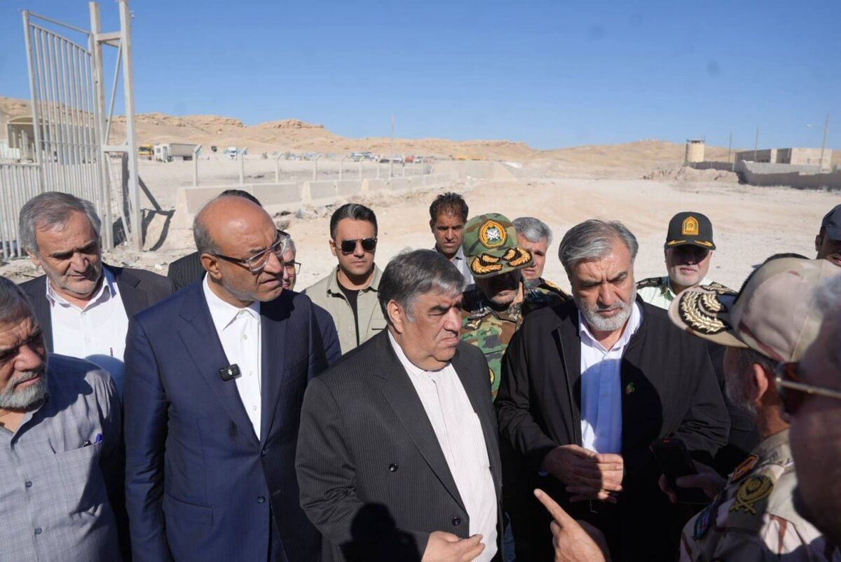 رییس کمیسیون امنیت ملی و سیاست خارجی مجلس شورای اسلامی گفت: غرب کشور، به‌ویژه استان کرمانشاه، از آمادگی بسیار خوبی در حوزه‌های نظامی، انتظامی و امنیتی برخوردار است.