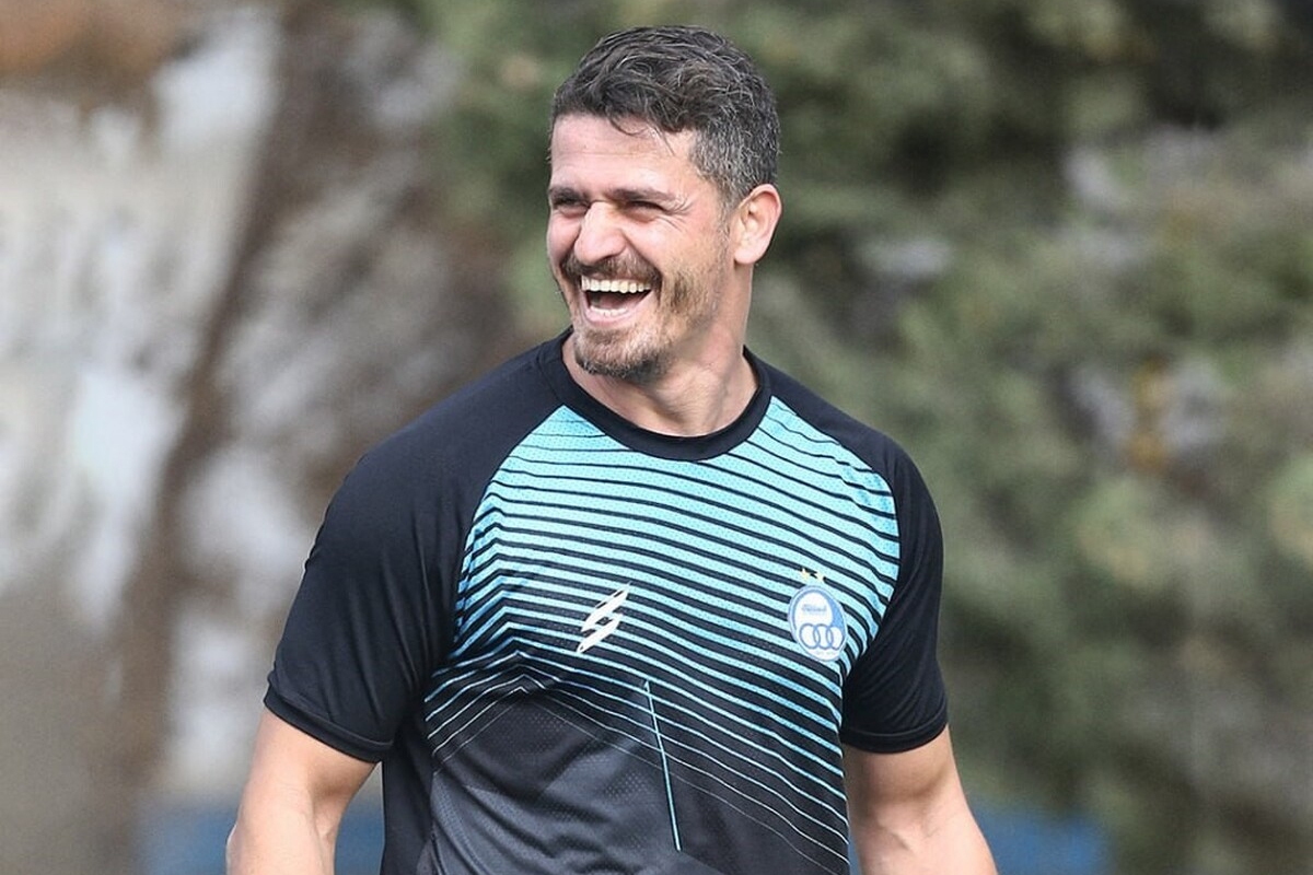 مربی تازه‌وارد استقلال هنوز طعم نشستن روی نیمکت تیم در مسابقات داخلی را تجربه نکرده است.