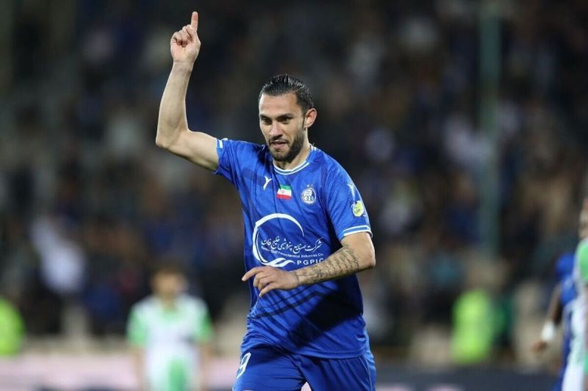 آزادی در لیست خروج استقلال قرار گرفت | در انتظار بازشدن پنجره نقل‌وانتقالات