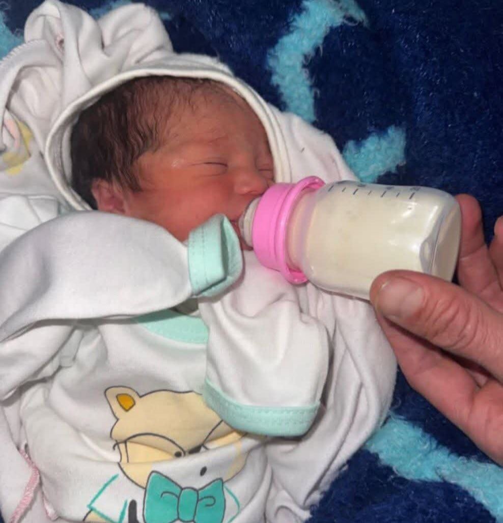 نوزاد رهاشده خوافی تحویل بهزیستی شد نوزاد رهاشده خوافی تحویل بهزیستی شد