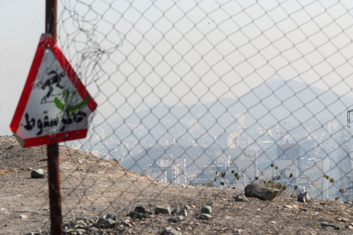 عضو کمیسیون بهداشت و درمان مجلس شورای اسلامی با بیان اینکه امسال از اول فروردین، در کلان‌شهر‌ها مازوت سوزانده‌اند، گفت: چیزی که شاهدیم فقط افزایش آلاینده‌ها، افزایش بیماری و افزایش مرگ‌ومیر است.
