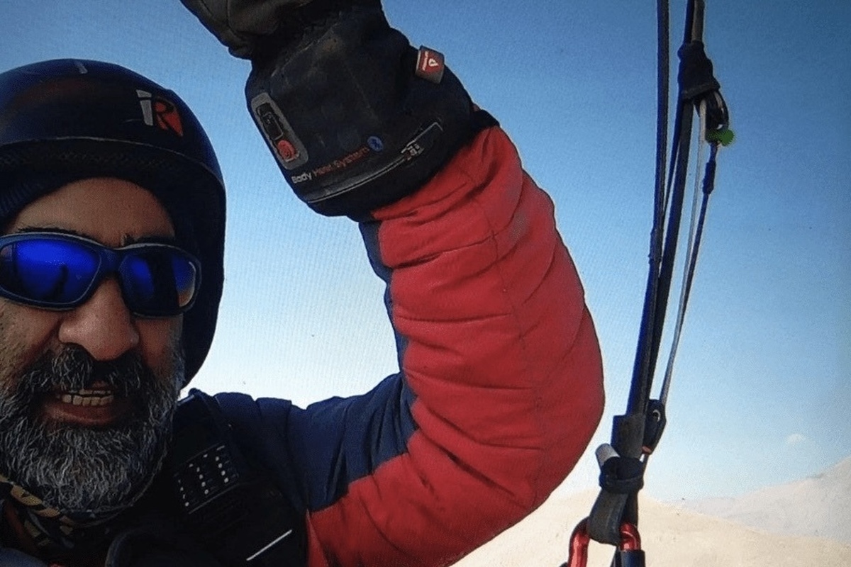 پزشک معالج «رضا امیرخانی» هشدار داد که با وجود نشانه‌های امیدوارکننده، هنوز زمان برای اظهار نظر قطعی درباره آینده درمان کافی نیست.