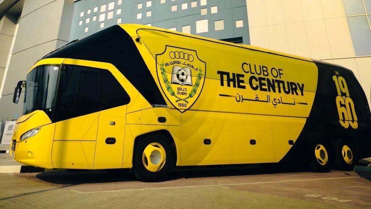 عادل فردوسی‌پور در تازه‌ترین اظهارات خود جزئیات ماجرای عجیب اتوبوس تیم الوصل و جریمه میلیاردی باشگاه استقلال را افشا کرد.