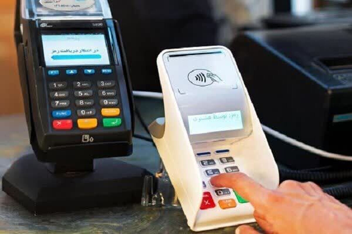 سخنگوی سازمان امور مالیاتی کشور گفت: هیچ صنفی حق ندارد به بهانه کسر مالیات، از مردم مبلغ اضافی دریافت کند؛ چراکه این اقدام غیرقانونی است و تنها ۲۰۰ رستوران از ابتدای دی‌ماه مشمول این طرح می‌شوند.