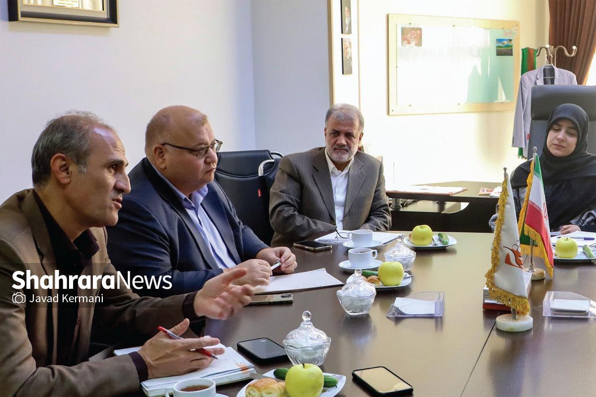 بررسی چالش ها و موانع ترانزیت خراسان رضوی در میزگرد اقتصادی شهرآرا | زمین‌گیری ترانزیت!