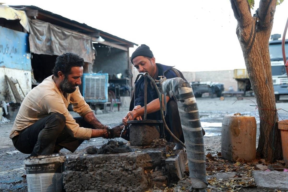 فیلم کوتاه «خو» به بخش مسابقه استعداد‌های آسیایی جشنواره فیلم باکو راه یافت.