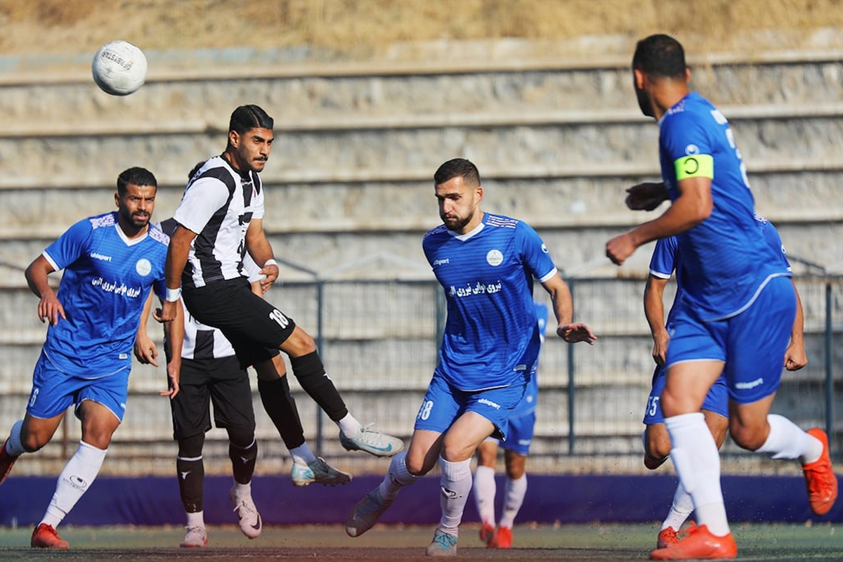 نماینده فوتبال مشهد در لیگ دسته ۳ فوتبال ایران یک تساوی دیگر به دست آورد.