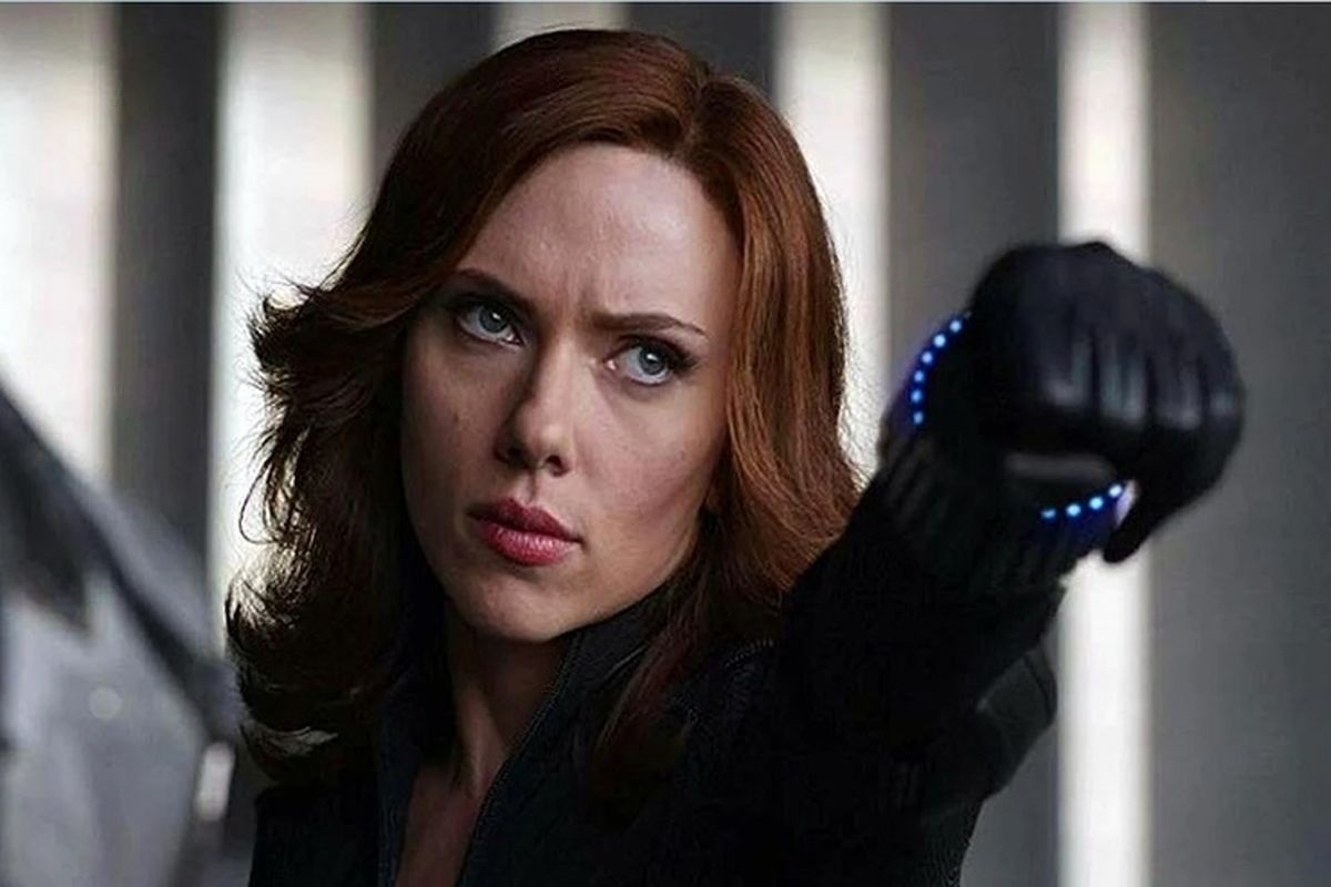 اسکارلت جوهانسون در حال مذاکره برای حضور در «بتمن ۲» به‌عنوان هم‌بازی رابرت پتینسون است.