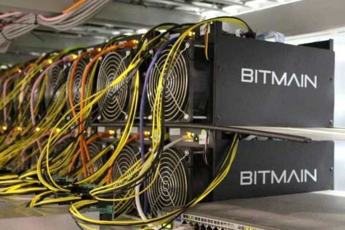 معاون انتقال و تجارت خارجی و مجری طرح رمز ارز شرکت توانیر اعلام کرد: گزارش‌ها بدون افشای هویت به شرکت‌های توزیع ارسال می‌شود و پاداش واقعی است.