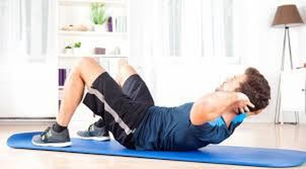 یک متخصص فیزیولوژی ورزشی قلب و عروق با بیان توصیه‌های علمی برای شروع برنامه ورزشی خانگی و حفظ تناسب اندام، گفت: حتی در خانه و با حداقل فضا و تجهیزات باشگاهی نیز می‌توان برنامه‌ای منظم و مؤثر برای ورزش کردن و حفظ تناسب اندام داشت.