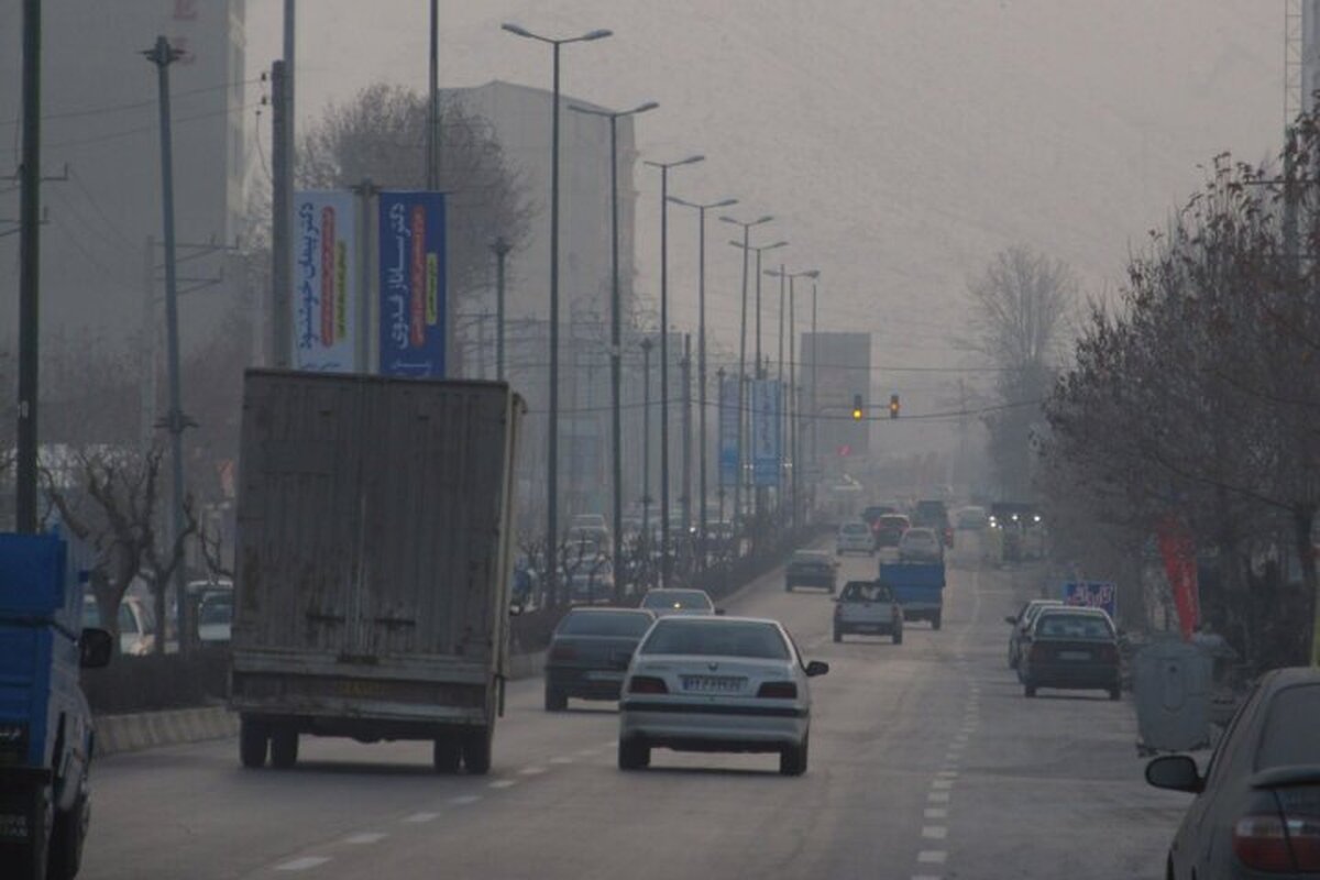 پژوهشی جدید از محققان ایرانی نشان می‌دهد قرار گرفتن طولانی‌مدت در معرض ذرات ریز معلق موجود در هوای آلوده می‌تواند خطر بروز سرطان معده را افزایش دهد. نتایج این مطالعه که بر پایه تحلیل مجموعه‌ای از تحقیقات بین‌المللی انجام شده، بار دیگر نقش پنهان، اما جدی آلودگی هوا در بیماری‌های غیرتنفسی را برجسته می‌کند.
