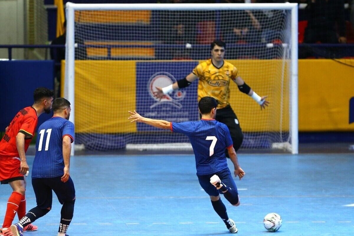 هفته هفدهم لیگ برتر فوتسال ایران، فردا برگزار می‌شود.