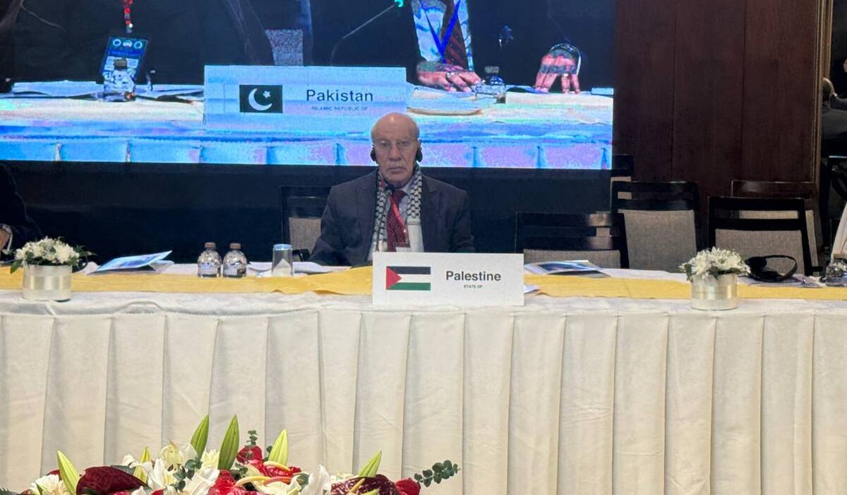 رییس هیات پارلمانی فلسطین در نشست کمیته دائمی امور سیاسی مجمع مجالس آسیایی (APA) در مشهد، گفت: حمایت کشورهای آسیایی در برابر پروژه رژیم صهیونیستی و جلوگیری از برپایی اسراییل بزرگ بسیار مهم خواهد بود.