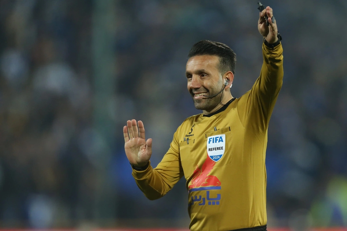 کمیته داوران فدراسیون فوتبال وحید کاظمی را داور شهرآورد ۱۰۶ تهران کرد.