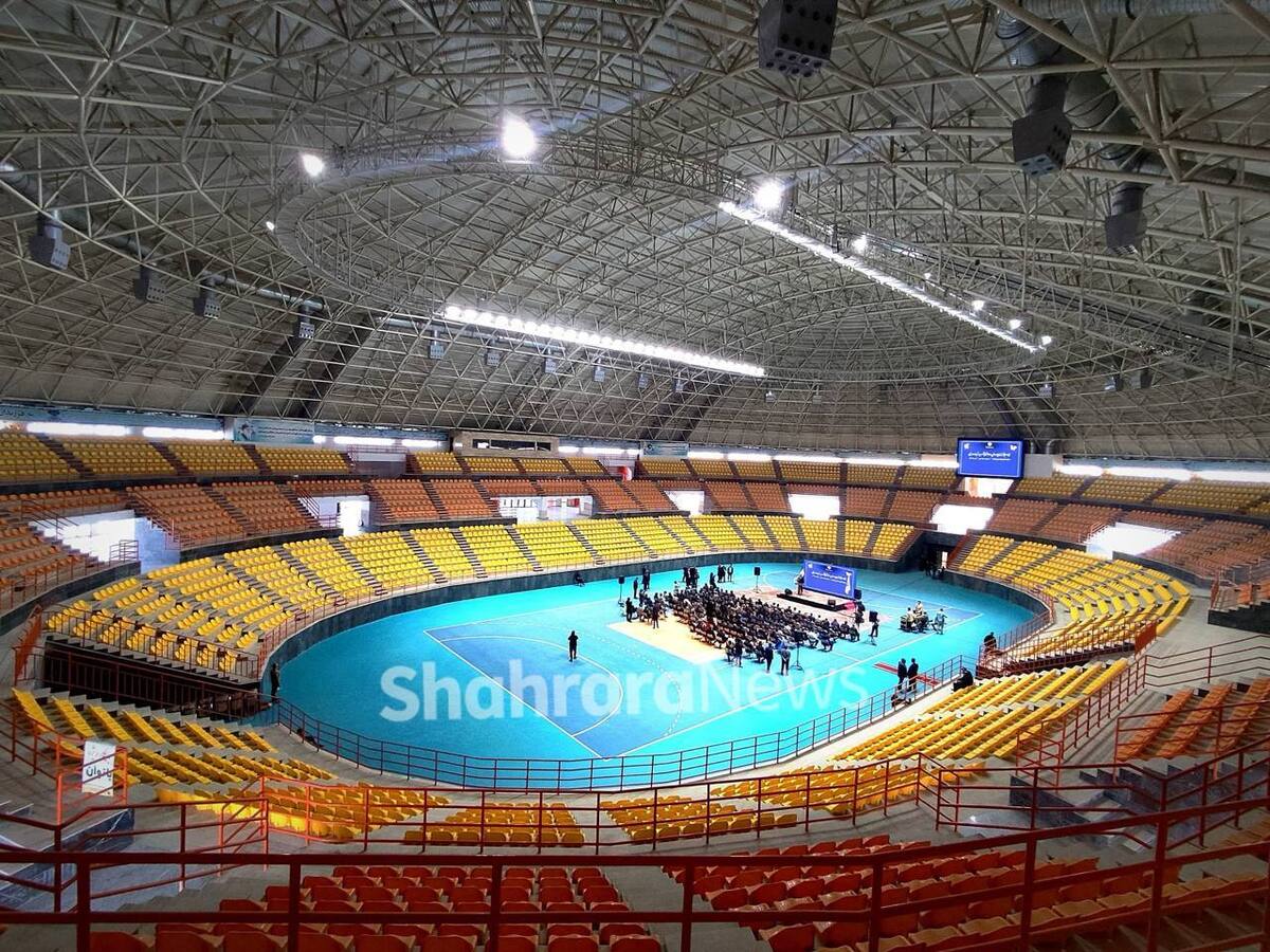 پروژه بزرگ سالن ورزشی چندمنظوره شهید رئیسی در مشهد افتتاح شد و به بهره‌برداری رسید.