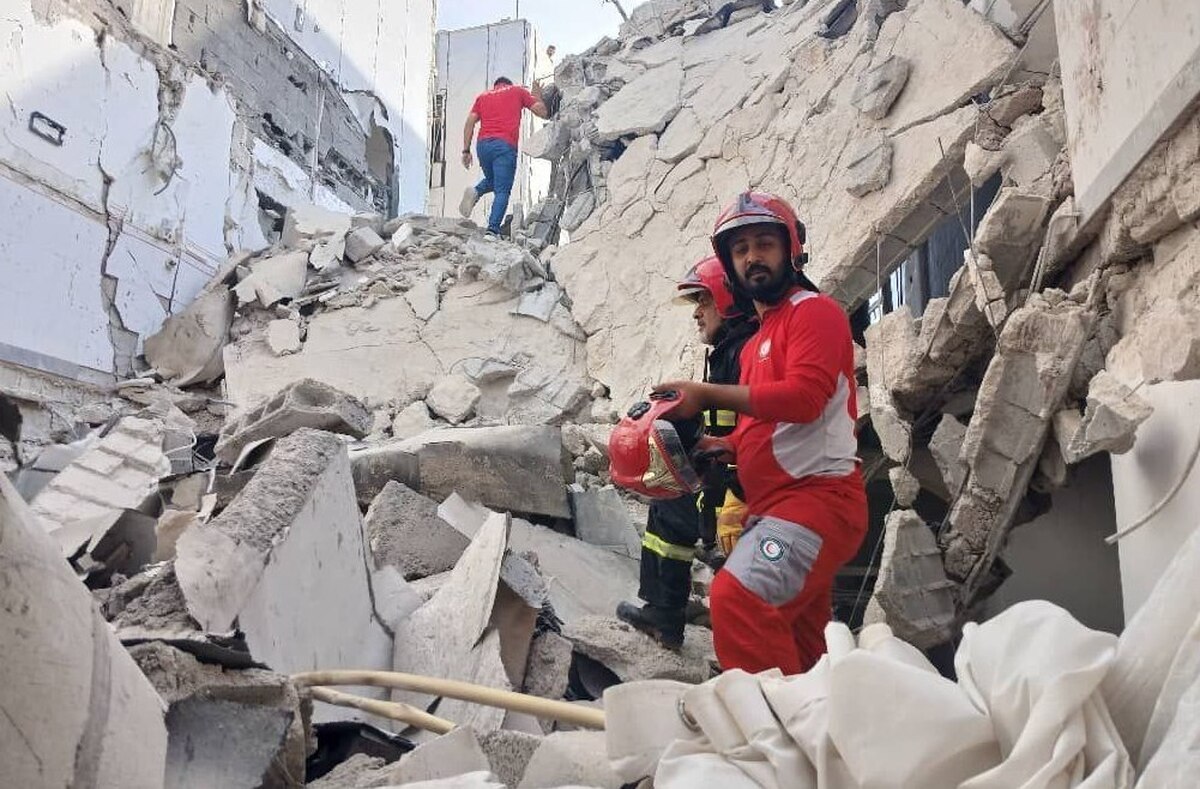 مدیرعامل جمعیت هلال احمر استان بوشهر گفت: پیکر آخرین فرد حادثه انفجار گاز روز گذشته واحد مسکونی در شهر بوشهر، از زیر آوار بیرون آورده شد.