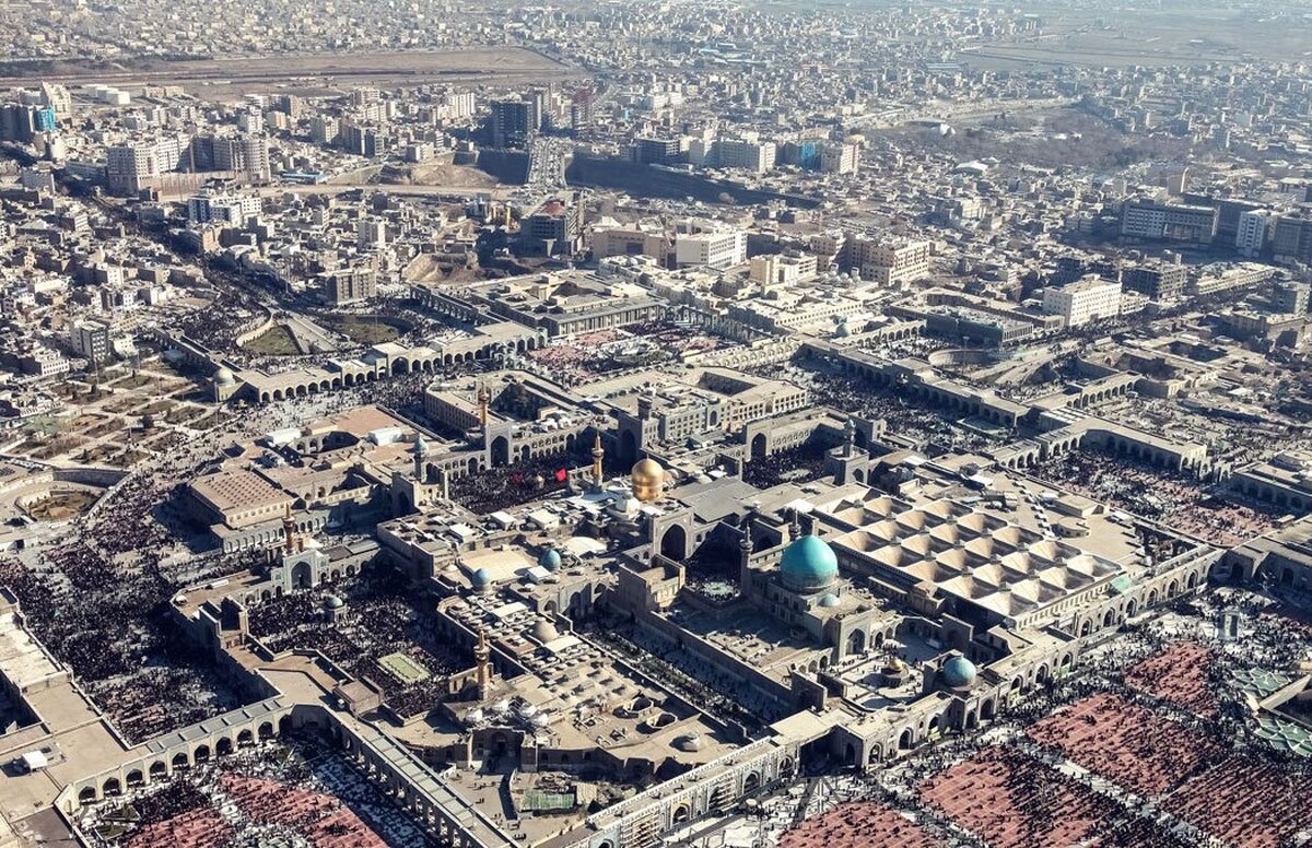 تصاویری متفاوت از غروب امروز (۱۴ آذر ۱۴۰۴) مشهد را ببینید.