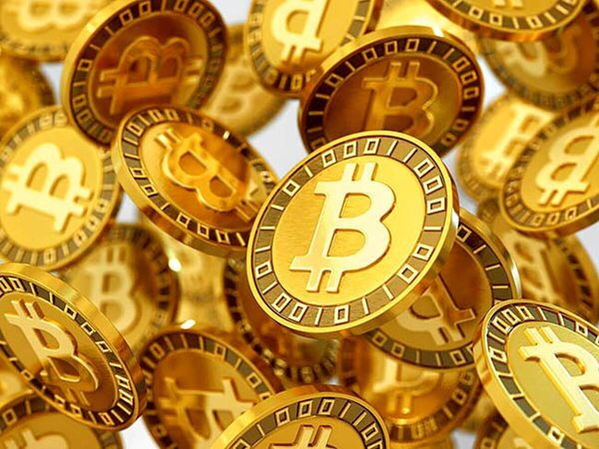 بیت‌کوین روز شنبه ۱۵ آذر، با یکی از شدیدترین کاهش‌های روزانه در سال جاری مواجه شد و در کمتر از یک ساعت، ۳۵۰۰ دلار سقوط کرد و بیش از ۱۵۵ میلیون دلار از موقعیت‌های خرید اهرمی را از بین برد.