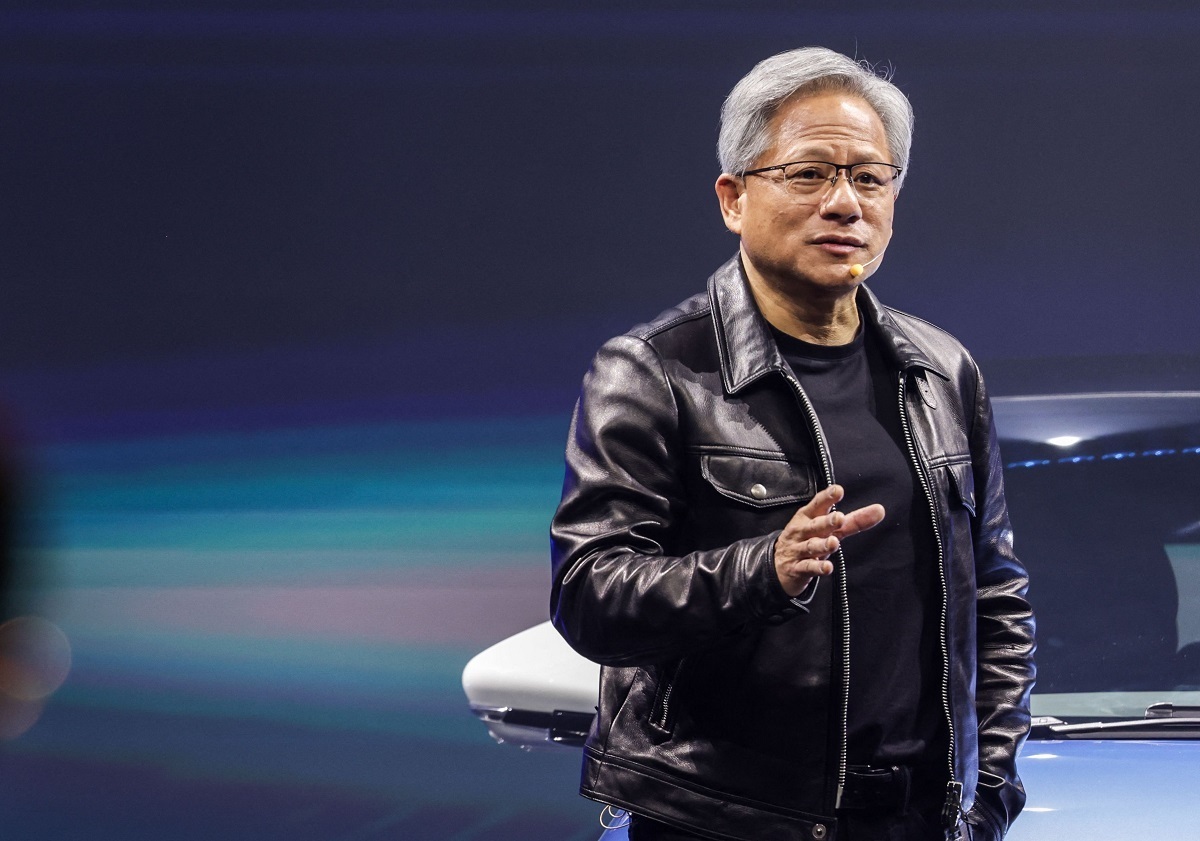 مدیرعامل انویدیا، «جنسن هوانگ»، در قسمت جدید پادکست «The Joe Rogan Experience» اعلام کرده که به باور او هنوز هیچ‌کس واقعاً نمی‌داند هدف نهایی و پیامد‌های بالقوه هوش مصنوعی چه خواهد بود.