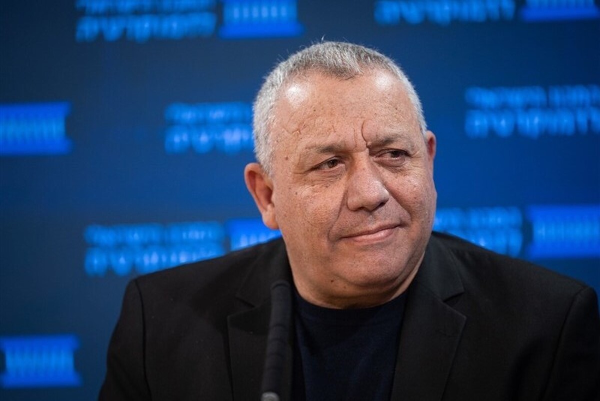 گادی ایزنکوت در تازه‌ترین پست خود در شبکه اجتماعی بنیامین نتانیاهو نخست وزیر رژیم صهیونی را به نقش آفرینی در متلاشی کردن اسرائیل متهم کرد.