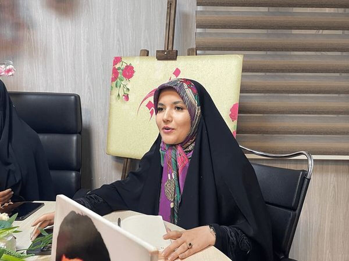 برگزیده جایزه ویژه «دانشمند جوان» از بخش جوانان سازمان ملل گفت: تمام بانوان ایرانی، نماد ایران‌بانو هستند و امروز وظیفه داریم با اهدای تندیس این رویداد، تصویر حقیقی آنان را در سطح ملی و جهانی معرفی کنیم.