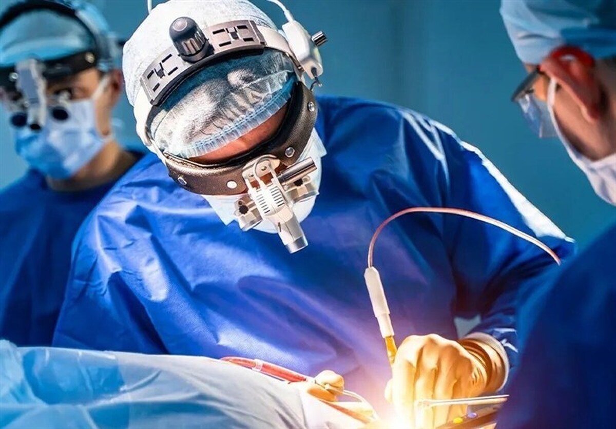 به گفته بازپرس دادسرای جرائم پزشکی تهران، «جراحی پلاستیک»، «جراحی فک و صورت» و «جراحی گوش، حلق و بینی» بیشترین شکایات را به خود اختصاص داده‌اند.