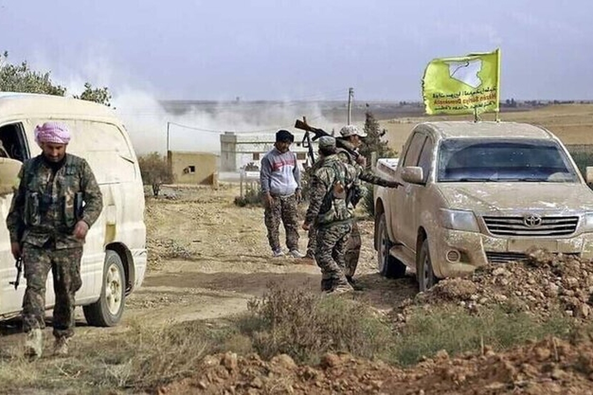 دیده‌بان حقوق بشر سوریه از مجروح‌شدن ۲ نیروی وابسته به نیرو‌های دموکراتیک سوریه (قسد) بر اثر حمله عناصر داعش در یکی از مناطق شرق دیرالزور خبر داد.