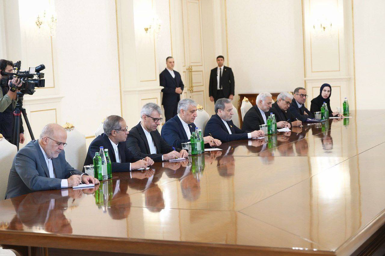 عراقچی با الهام علیاف در باکو دیدار کرد عراقچی با الهام علیاف در باکو دیدار کرد