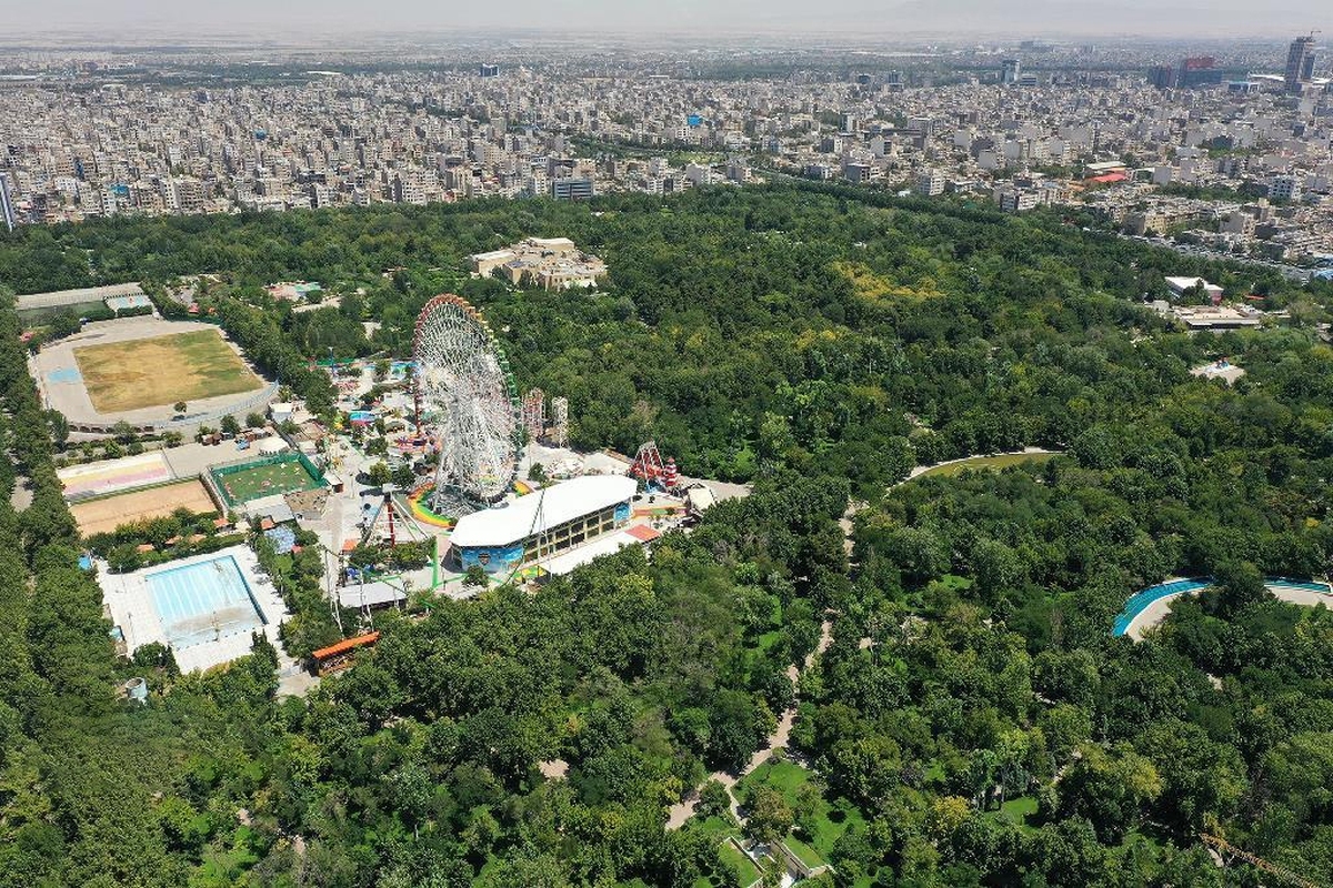 رئیس اداره توسعه، اقتصادی و سرمایه‌گذاری سازمان پارک‌ها و فضای سبز شهرداری مشهد گفت: پروژه بزرگ سرمایه‌گذاری شهرداری مشهد در پارک ملت پروژه‌ای با مبلغ ۱۵۳ میلیارد تومان اعتبار است.