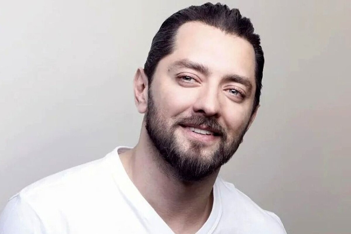 نسخه بلند فیلم «تایپیست» که به‌دلیل نبود بودجه متوقف شده بود، با حضور رادان در جایگاه تهیه‌کننده بار دیگر وارد فاز ساخت شد.