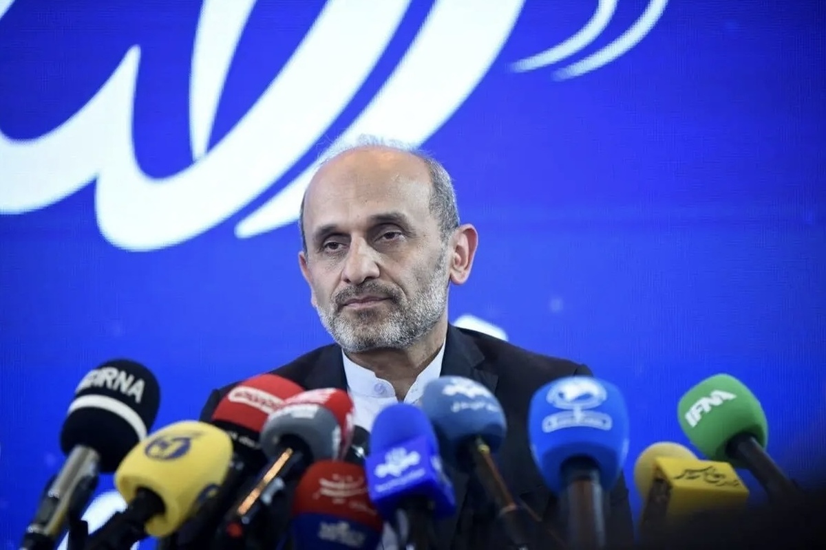 رئیس سازمان صدا و سیما تاکید کرد در دوره مدیریت او، هیچ‌کس به‌خاطر رویکردش اخراج نشده و کسانی که رفته‌اند، علت‌های مختلف داشته‌اند.