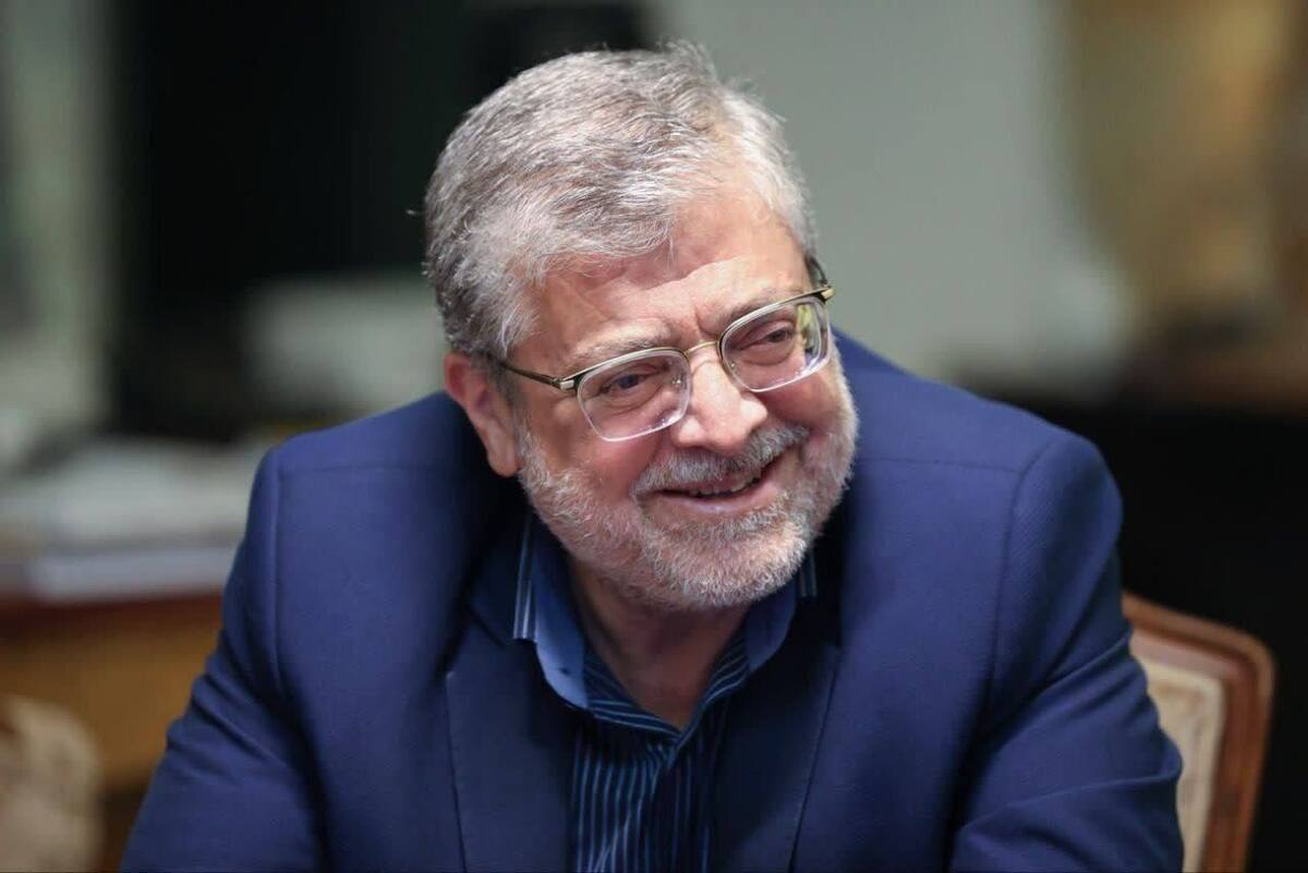 شهردار مشهد مقدس با انتشار پیام تبریک به مناسبت ولادت حضرت زهرا(س)، از دورکاری بانوان شاغل در شهرداری مشهد مقدس  در روز چهارشنبه خبر داد.