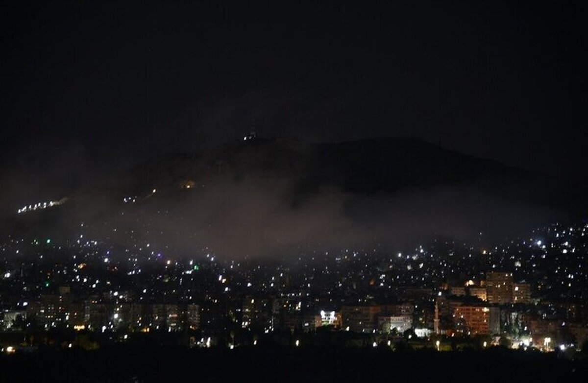 وقوع چند انفجار در منطقه المزه دمشق (۱۸ آذر ۱۴۰۴)