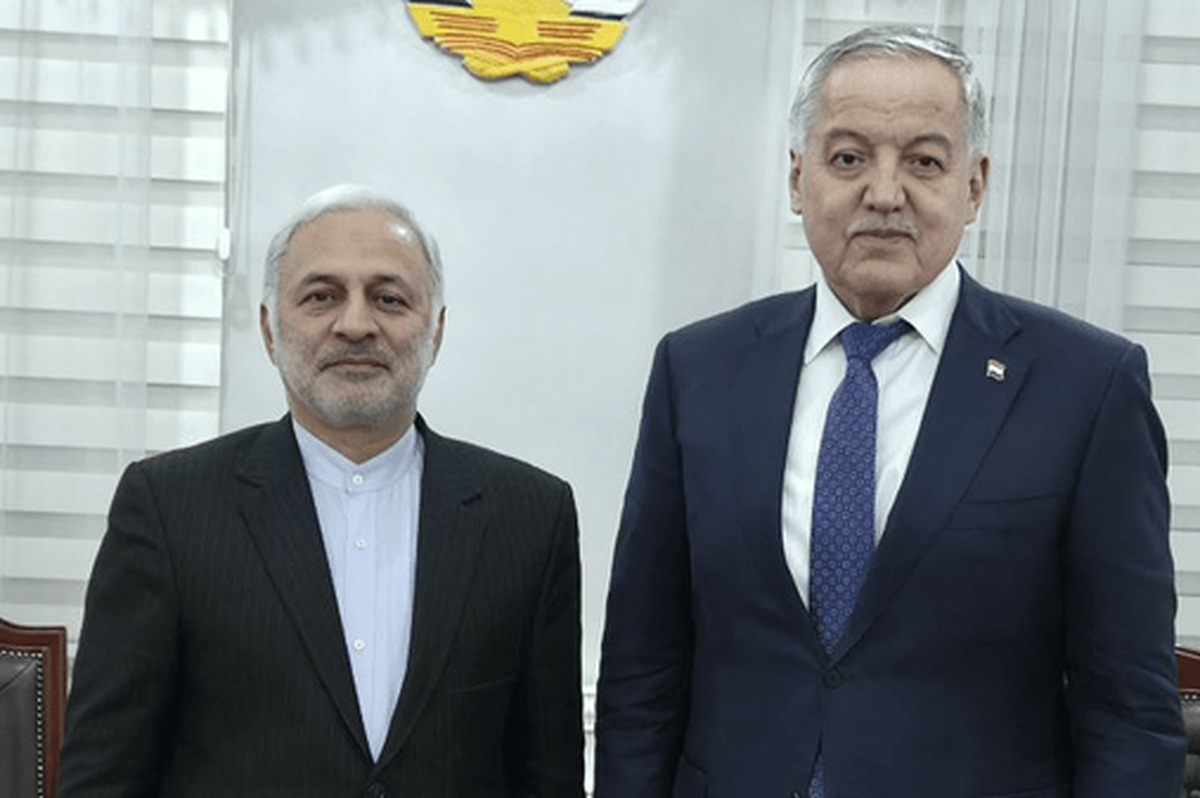 معاون کنسولی، امور مجلس و ایرانیان وزارت امور خارجه امروز با وزیر خارجه تاجیکستان در دوشنبه ملاقات و گفت‌و‌گو کرد.