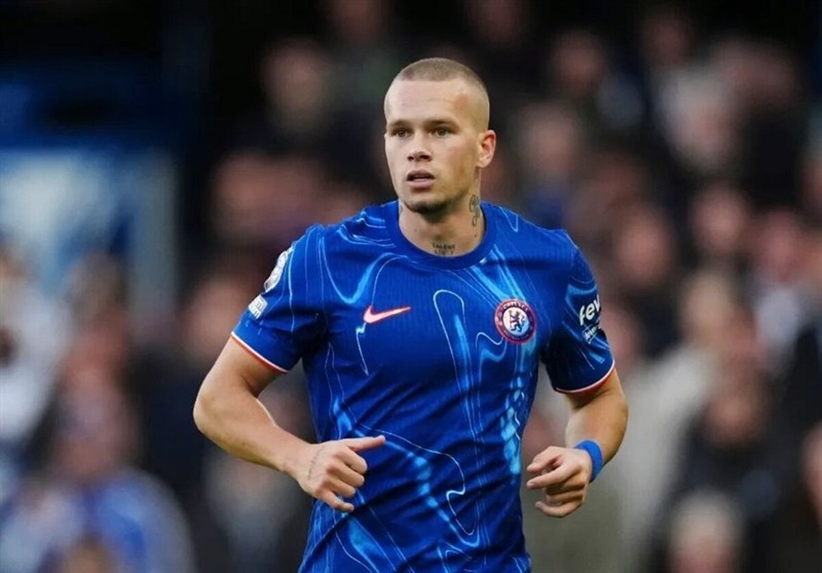 یکی از بازیکنان تیم فوتبال چلسی به دلیل عدم رعایت قوانین رانندگی انگلیس، جریمه شد.