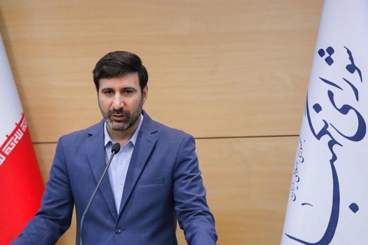 طحان‌نظیف: قانون عفاف و حجاب شش بار بین مجلس و شورای نگهبان رفت و آمد داشت | ابلاغ یا عدم ابلاغ ارتباطی به ما ندارد