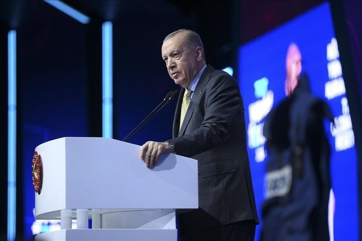 رئیس‌جمهوری ترکیه ضمن تقدیر از موضع آفریقای جنوبی در قبال نسل‌کشی غزه، گفت: صلح جهانی بدون تشکیل کشور فلسطین محقق نمی‌شود.