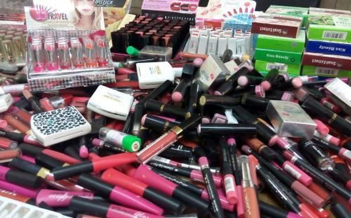 روابط عمومی سازمان غذا و دارو، اسامی جدیدی از کرم‌های مرطوب‌کننده فاقد مجوز و تاییدیه ایمنی را منتشر کرد.