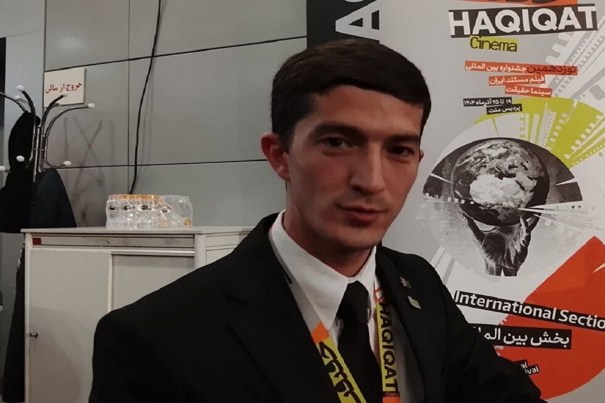 فیلمساز و نماینده تلویزیون ترکمنستان در جشنواره حقیقت، حضور فیلمسازان بین‌المللی و آثار ایرانی را شاهد پیشرفت سینمای مستند ایران دانست و بر آزادی بیان و انتقال حقیقت در این جشنواره تأکید کرد.