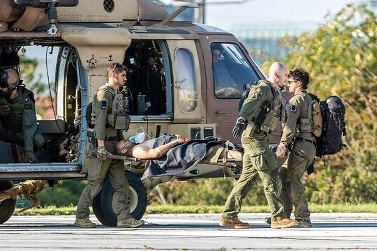 ارتش رژیم صهیونیستی از مجروح شدن ۲ سرباز خود در پی انفجار بمب در جنوب غزه خبر داد.