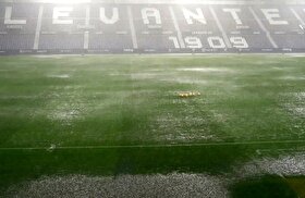 طوفان، بازی ویارئال را لغو کرد