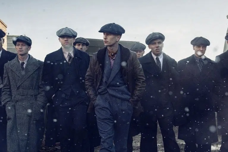 نخستین تصاویر رسمی از فیلم سینمایی «پیکی بلایندرز» + تصاویر نخستین تصاویر رسمی از فیلم سینمایی «پیکی بلایندرز» + تصاویر