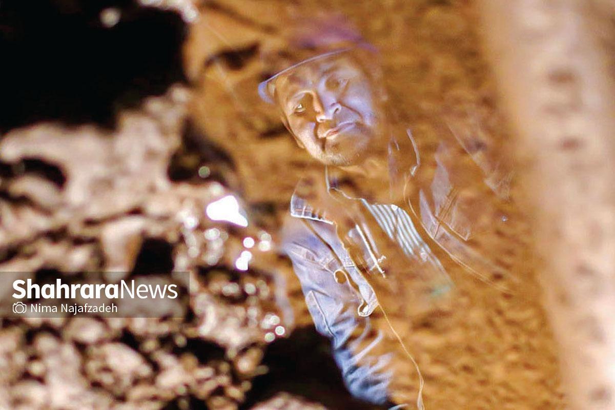 تعداد معادن دارای پروانه بهره برداری خراسان رضوی به ۱۱۱۷ معدن می‌رسد که با سرمایه گذاری بالغ بر ۹۷ هزار میلیارد ریال، زمینه اشتغال ۱۴ هزار و۸۷ نفر را فراهم کرده‌اند.