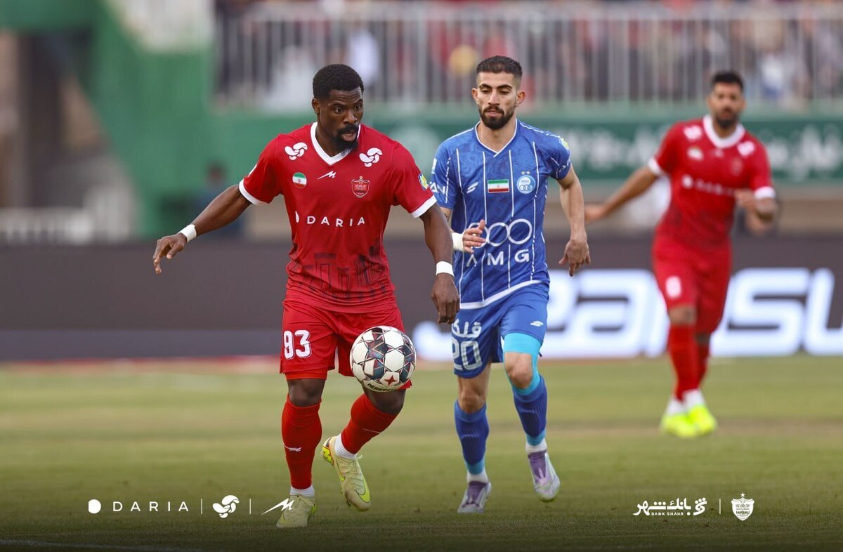 پرسپولیس در نیم‌فصل مدافع راست می‌خرد