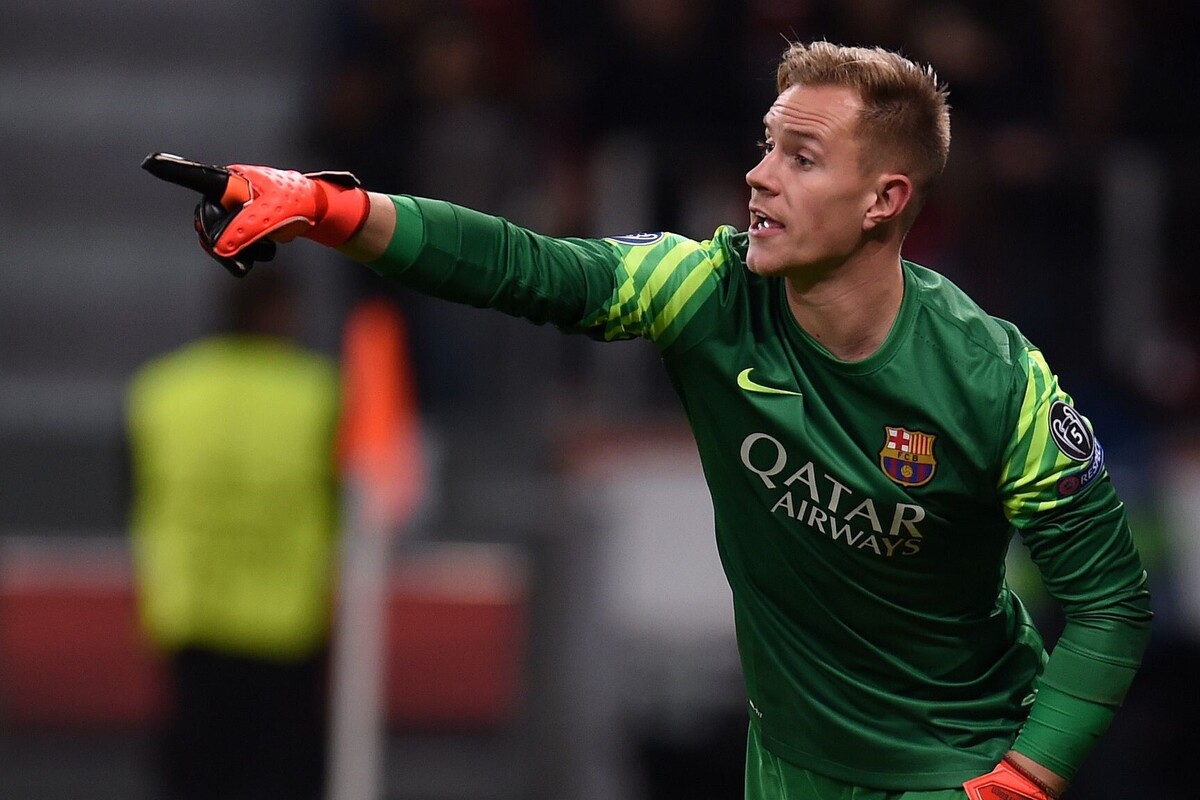 سنگربان آلمانی تیم فوتبال بارسلونا خواهان ماندن است و به جدایی در ژانویه فکر نمی‌کند.