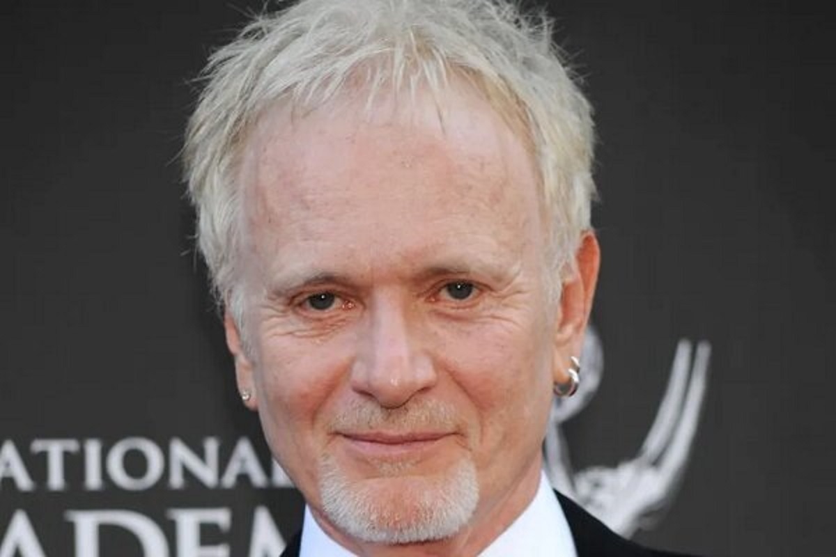 درگذشت «آنتونی گری» بازیگر برنده ۸ جایزه امی