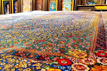 آغازبه‌کار نمایشگاه تخصصی فرش دستباف در مشهد + فیلم