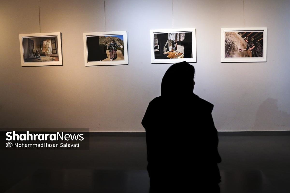 درباره نمایشگاه عکاسی فاطمه حسنی با عنوان «خاک جان» در مشهد | دوربین عکاس؛ پلی میان واقعیت و روایت